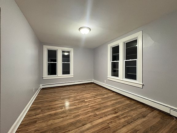 2nd image of 99 Galpin St #3