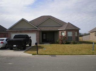 105 Windy Field Dr, Rayne, LA 70578