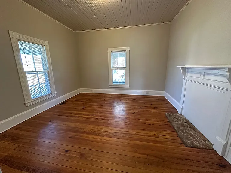 229 Wagner St — Photo 5