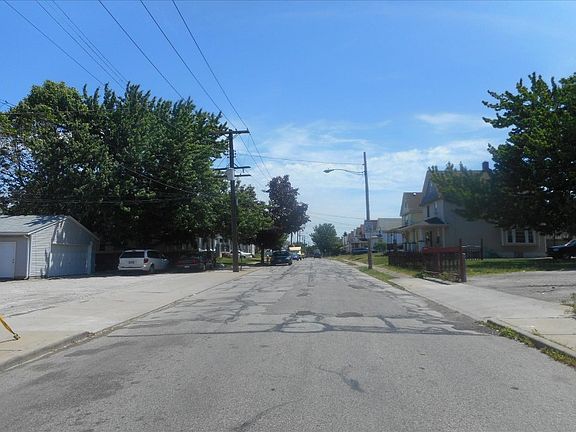 4th image of 3215 Tampa Ave