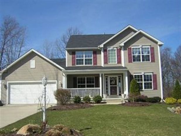 1st image of 732 Woodhaven Dr