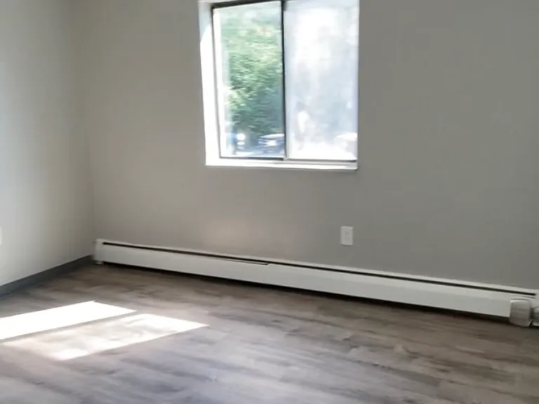 1265 Bodwell Rd #1B — Photo 15