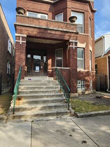 6217 S Rockwell St, Chicago, IL, 60629