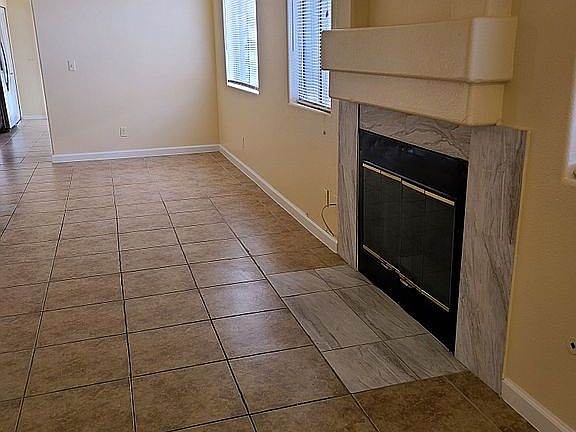 3rd image of 6390 Venus Vale Ct