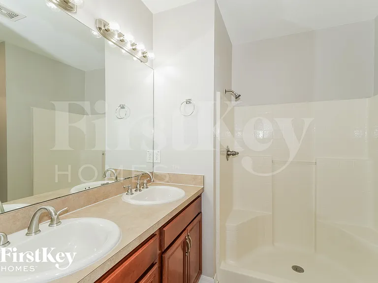 10108 Perthshire Cir — Photo 12