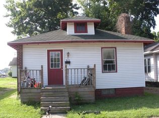 823 N 4th St, Vincennes, IN 47591