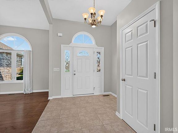 5th image of 5406 Sorrento Blvd