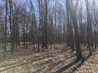 24 Yankee Folly Rd, Gardiner, NY 12561