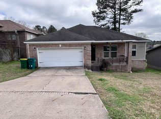 11 Libby Ln, Little Rock, AR 72206