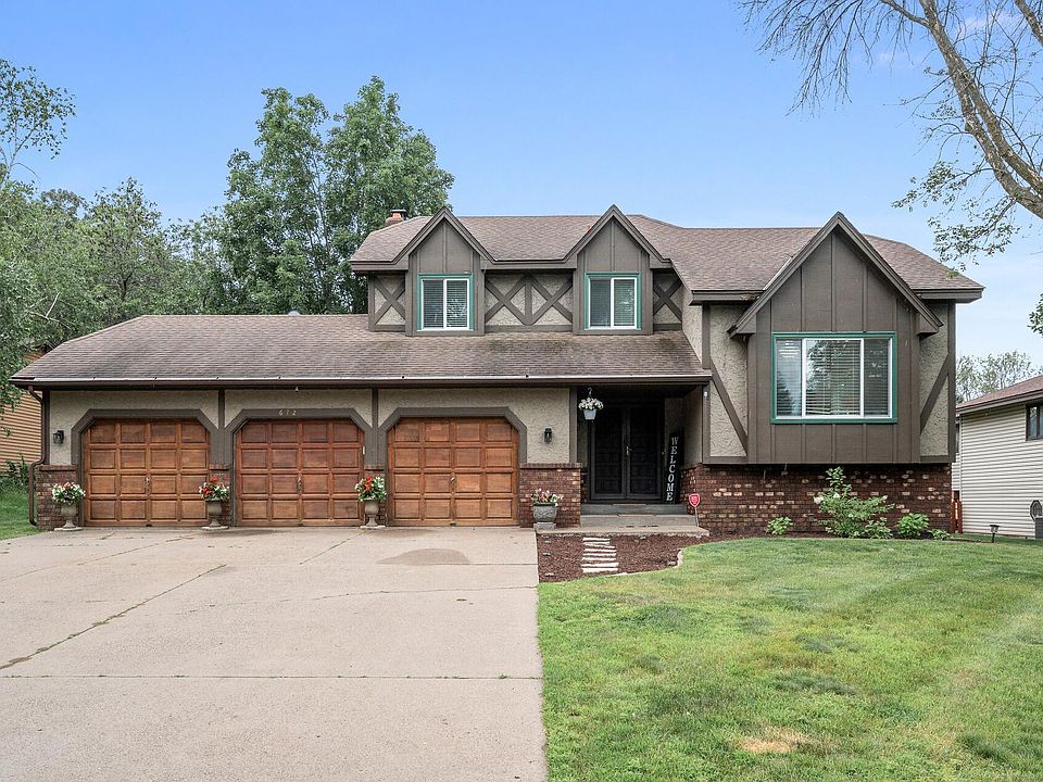 1st image of 672 121st Ln NW
