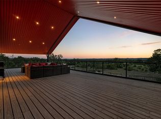 561 Broken Bit Trl, Dripping Springs, TX 78620