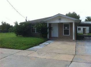 2813 Reunion Dr, Violet, LA 70092