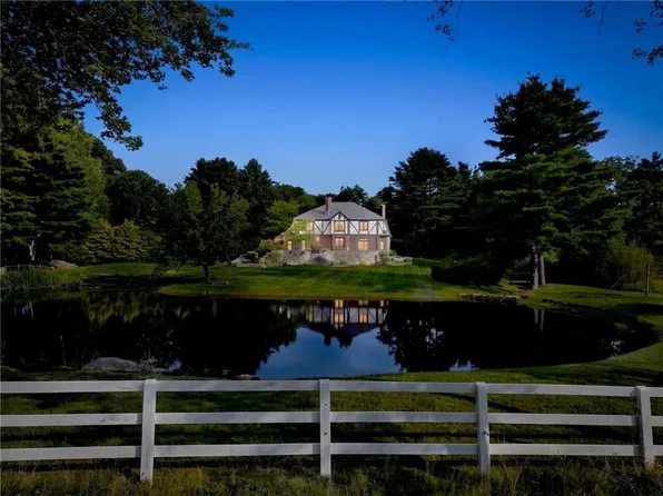 835 Snake Hill Rd, North Scituate, RI 02857