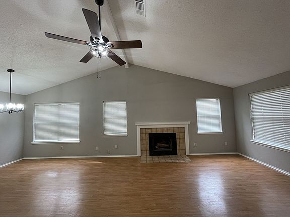 2nd image of 4220 Meadow Park Dr #4220