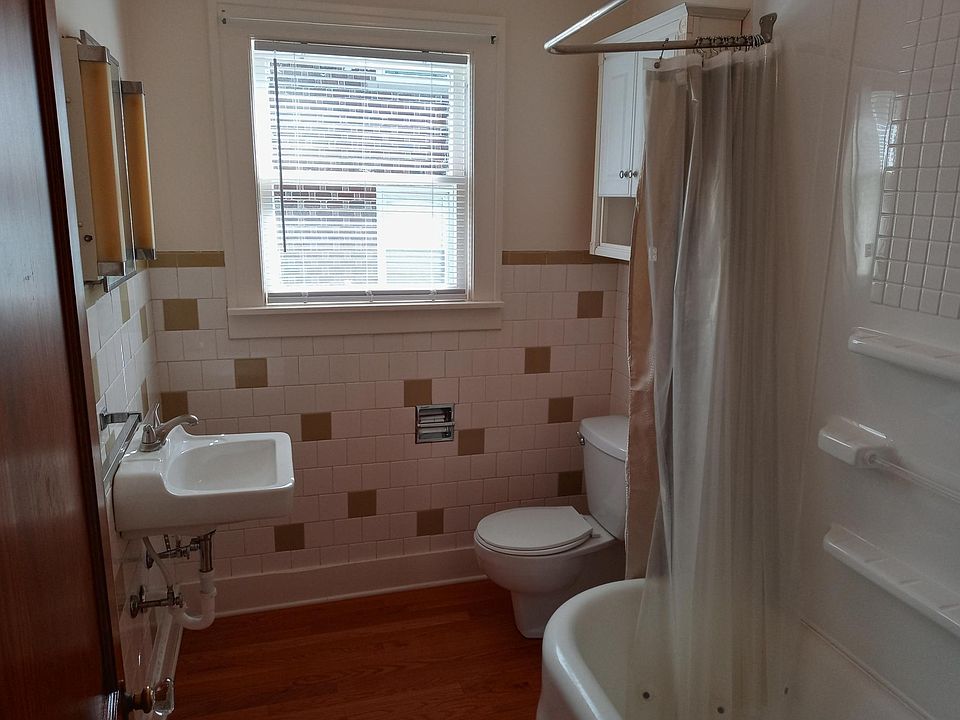 2nd image of 16 Blanchard Ave Floor 1