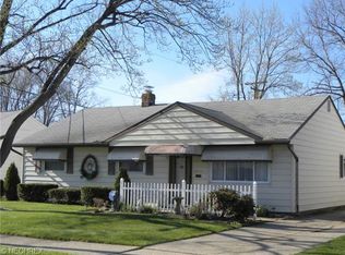 30149 Vineyard Rd, Willowick, OH 44095