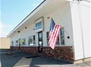 38 George Leven Dr, North Attleboro, MA 02760