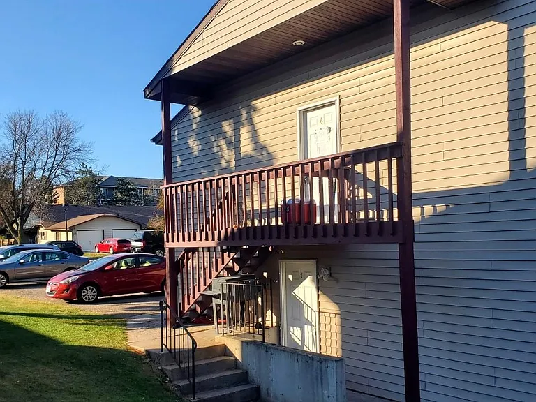 1515 Pinewood Ln #2 — Photo 17