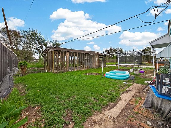 4th image of 7355 Iwo Jima Rd