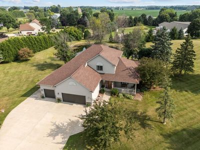 N966 Spring Valley Dr, Hortonville, WI, 54944