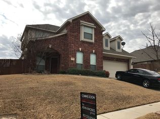 732 Dalrock Rd, Fort Worth, TX 76131