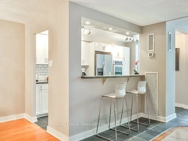 2 bed, $4,995 — Photo 4