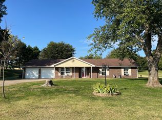 398 Shady Brook Dr, Cape Girardeau, MO 63701