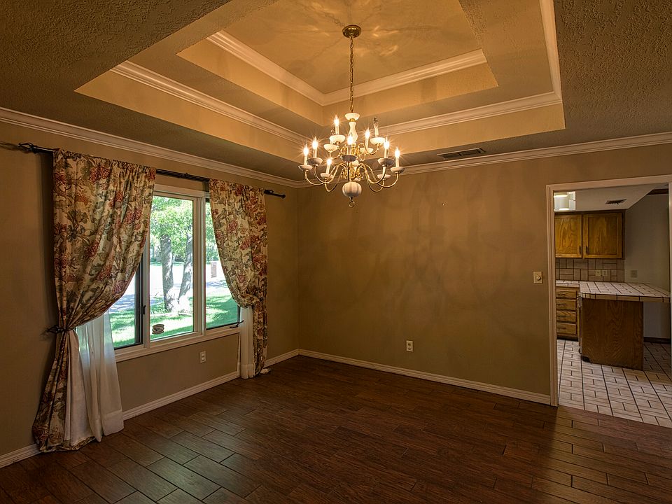 1st image of 6803 Stoneham Dr
