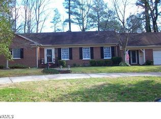 1220 Woodland Rd, Petersburg, VA 23805