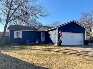 2009 N Parkridge Ct, Wichita, KS 67212
