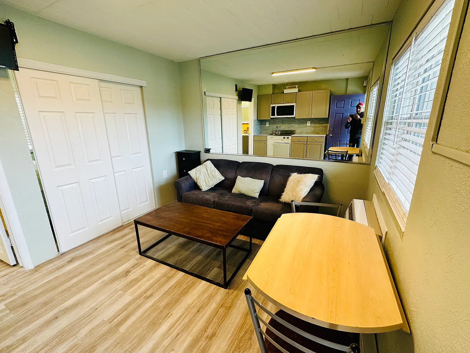 1 bed, 337 sqft, $750 — Photo 3