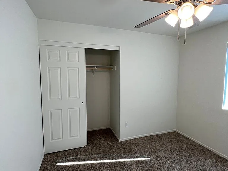 4423 S Buckthorn Dr — Photo 16