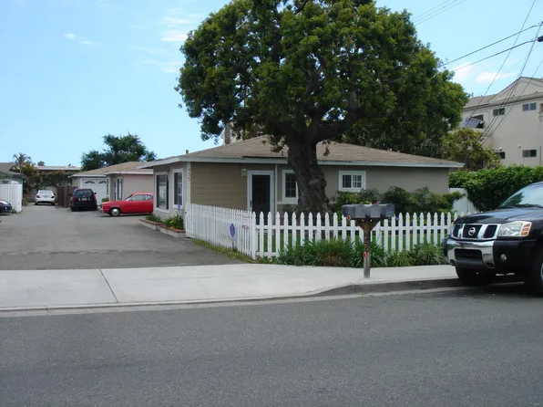 435 Hamilton St #A, Costa Mesa, CA 92627