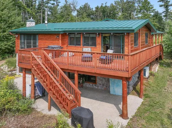 10041 PINE TREE TRAIL, Amherst Junction, WI 54407