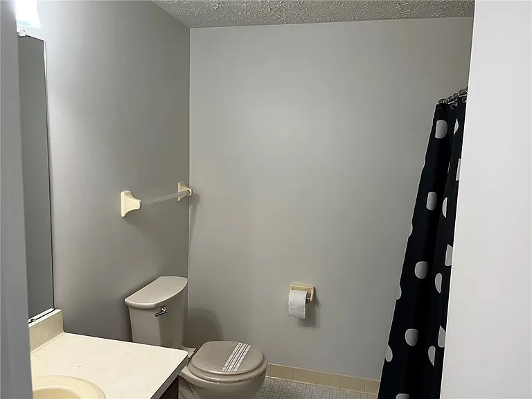 173 Wycliff Dr — Photo 14