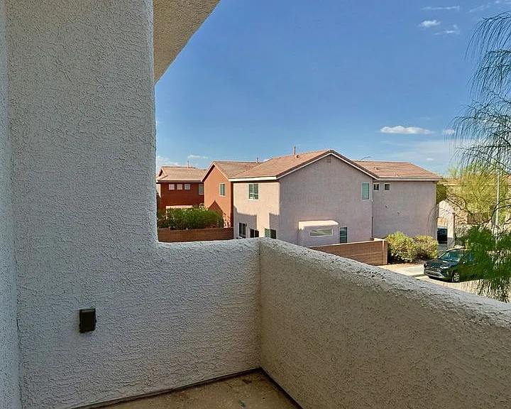 9578 Summer Furnace St — Photo 37