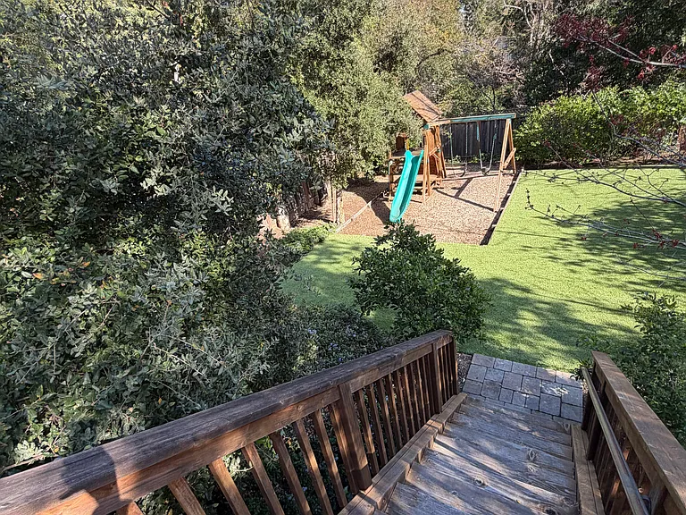 2509 Easton Dr — Photo 31
