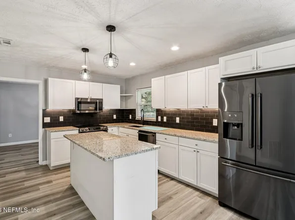 7815 OLD KINGS Road S, Jacksonville, FL 32217