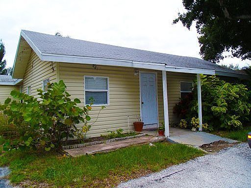 1st image of 1771 Ezelle Ave