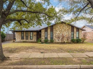 1108 Janell Dr, Irving, TX 75062