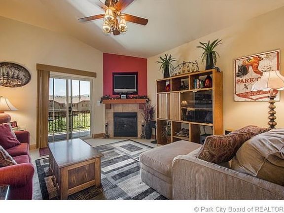 5th image of 5519 N Lillehammer Ln #1403
