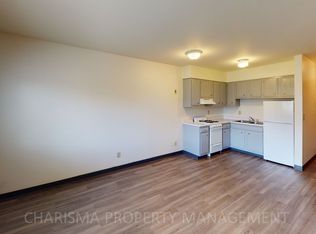 503 E Poplar Dr #200, Canton, SD 57013