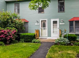 1305 Piscassic St, Newmarket, NH 03857