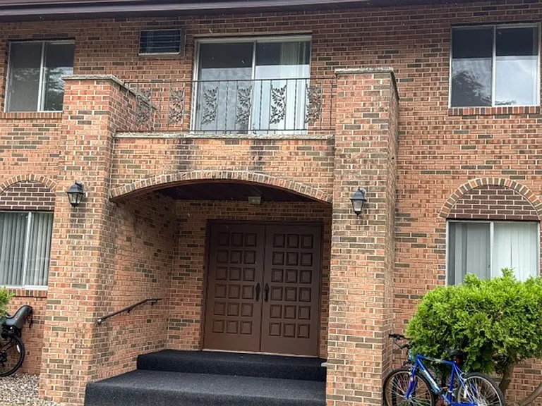 1709 Jefferson St — Photo 25