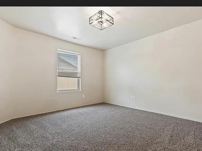 1923 W Owyhee Ave — Photo 13