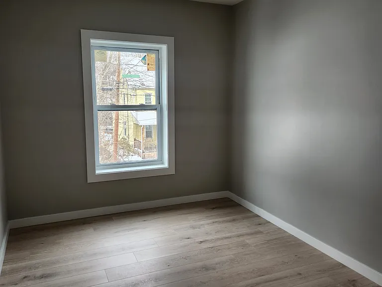29 Millard St #2 — Photo 3