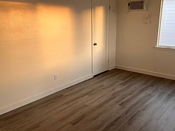 2nd image of 5421 Priscilla Ln