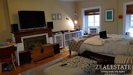 Rented by ZealEstate Group Inc