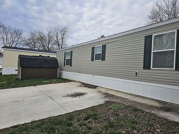 2nd image of 414 Aira Dr Unit 115