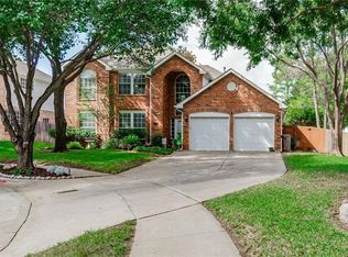 5217 Black Hills Ct, Fort Worth, TX 76137